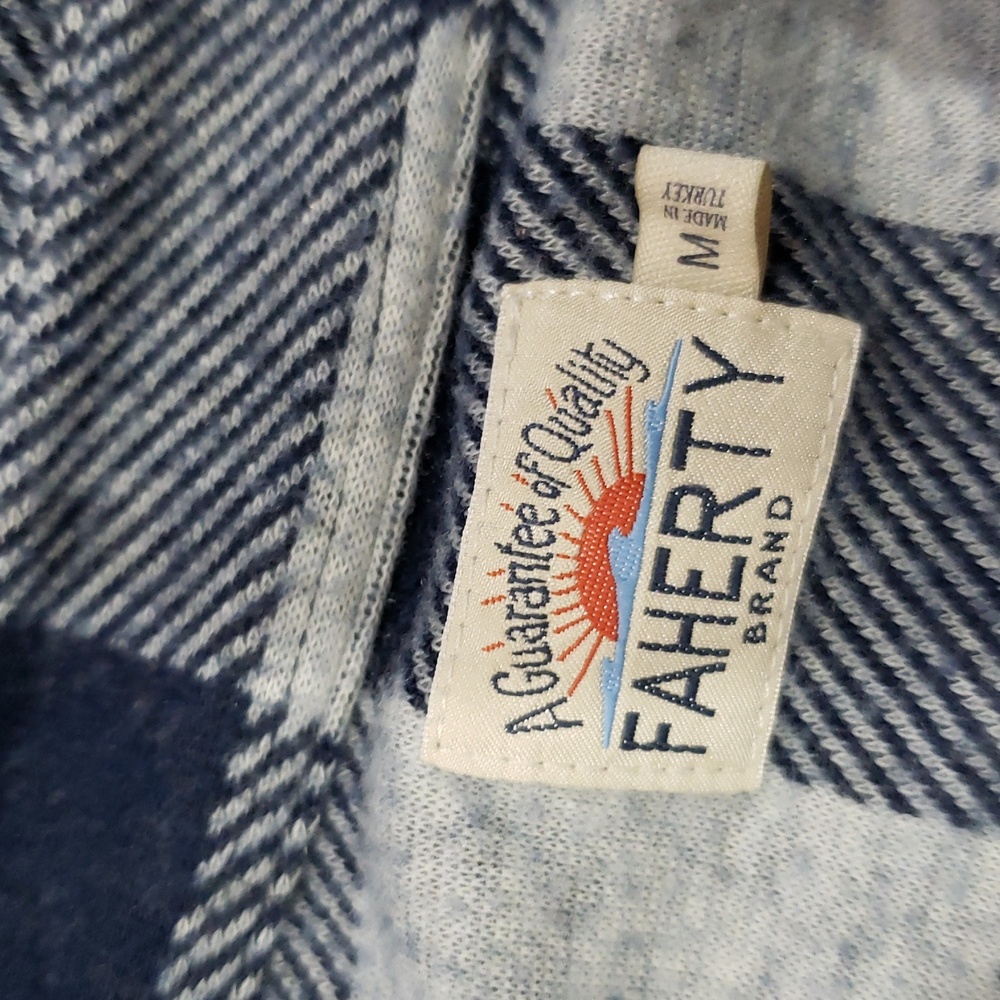 Faherty Blue and White Checkered Super Soft Flannel Button Down - Picture 3 of 8